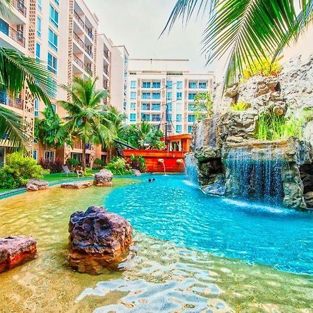 Atlantis Condo Resort Jomtien Exterior photo