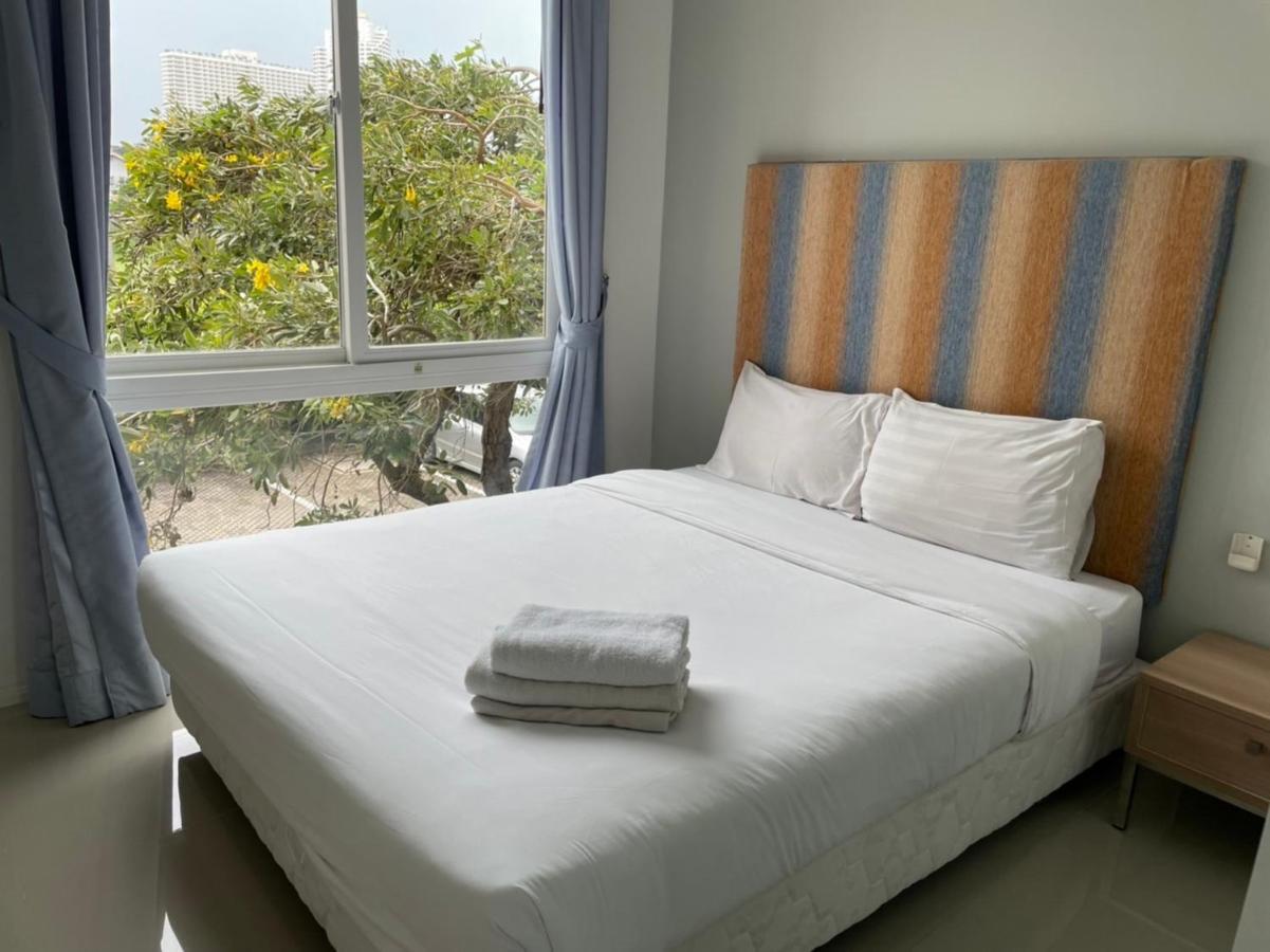 Atlantis Condo Resort Jomtien Exterior photo