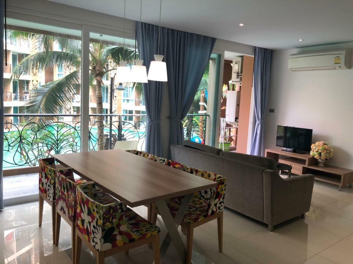 Atlantis Condo Resort Jomtien Exterior photo