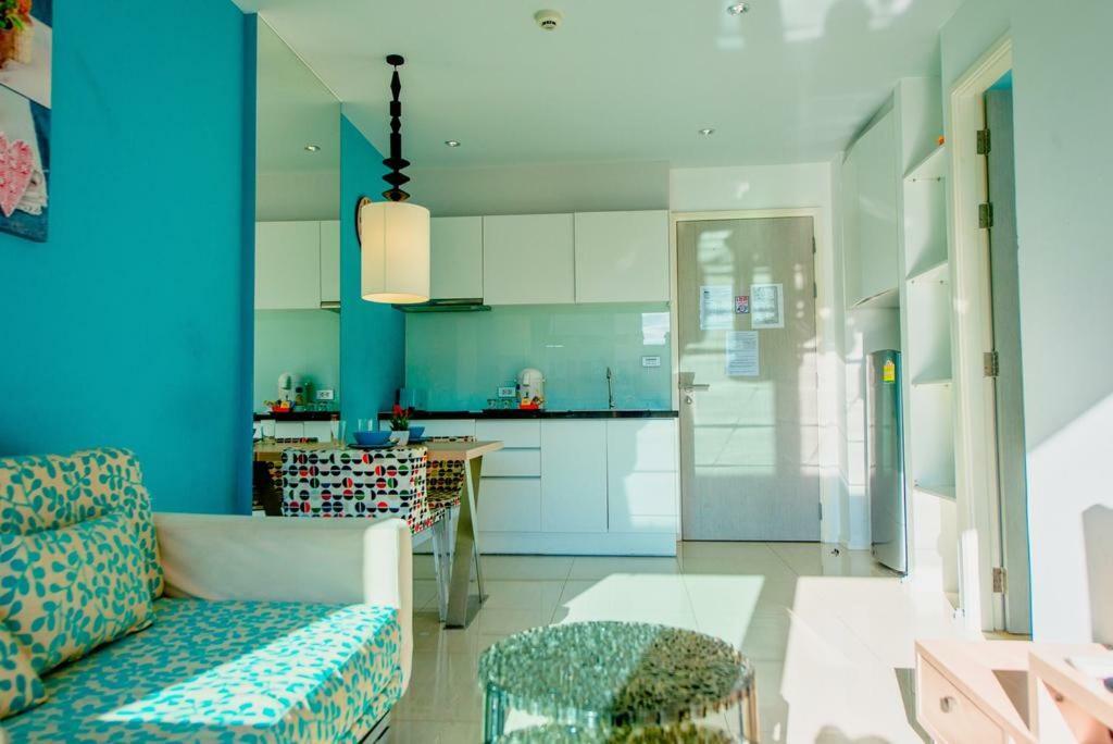 Atlantis Condo Resort Jomtien Exterior photo