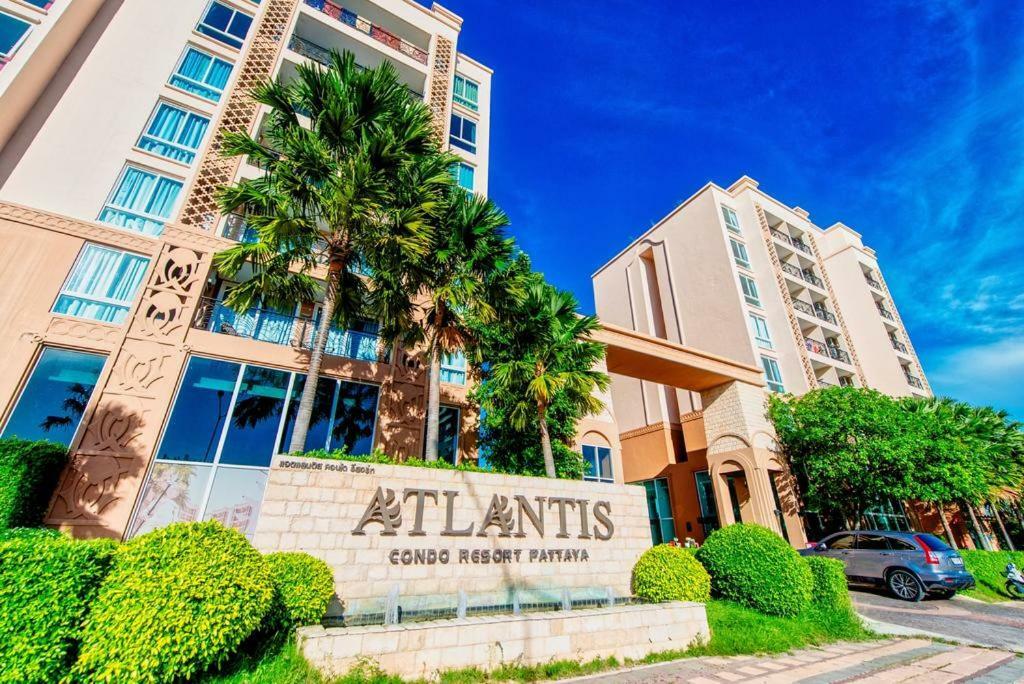 Atlantis Condo Resort Jomtien Exterior photo